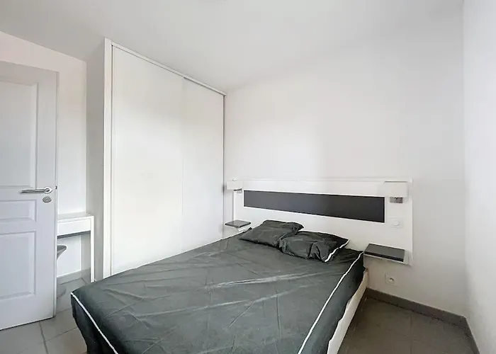 3317-appartement 6 Couchages Avec Piscine